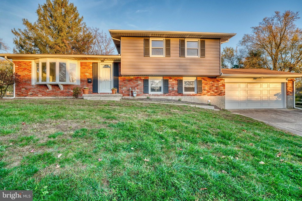 233 E Padonia Rd, Lutherville Timonium, MD 21093 - photo 1