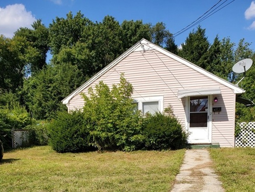 2 Pine St, Dudley, MA 01571 - photo 1