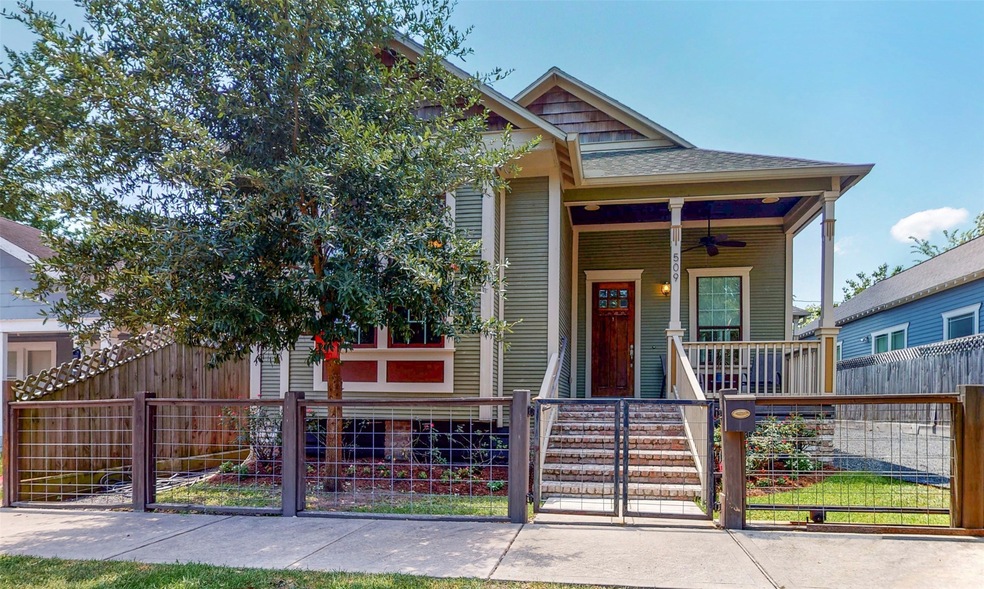 509 Enid St, Houston, TX 77009 - photo 1