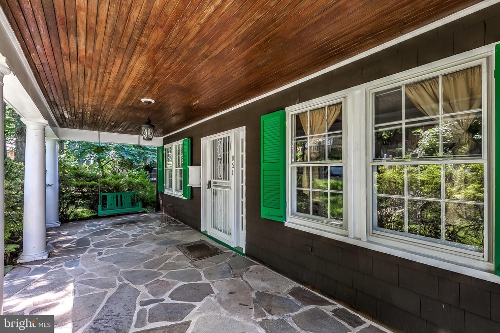 851 Glen Allen Dr, Baltimore, MD 21229 - photo 1