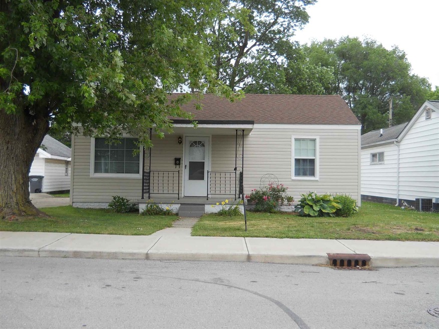 427 Kentucky Ave, Tipton, IN 46072 - photo 1