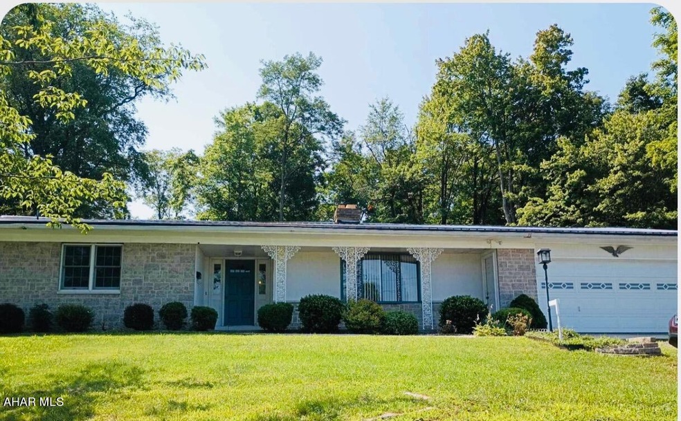 805 W Albright Ave, Portage, PA 15946 MLS 72608