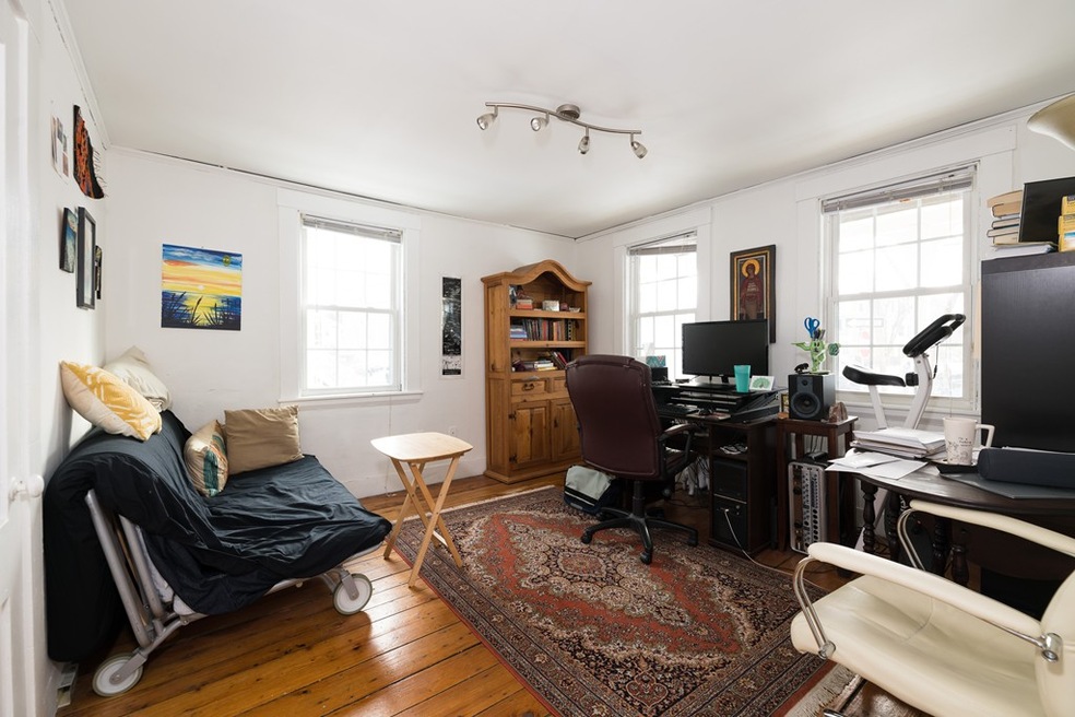 24 Hanson St unit 1, Somerville, MA 02143 - photo 1