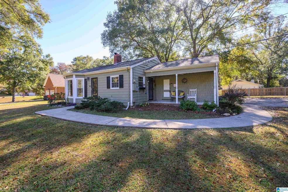 4437 Silver Lake Rd, Pinson, AL 35126 - photo 1