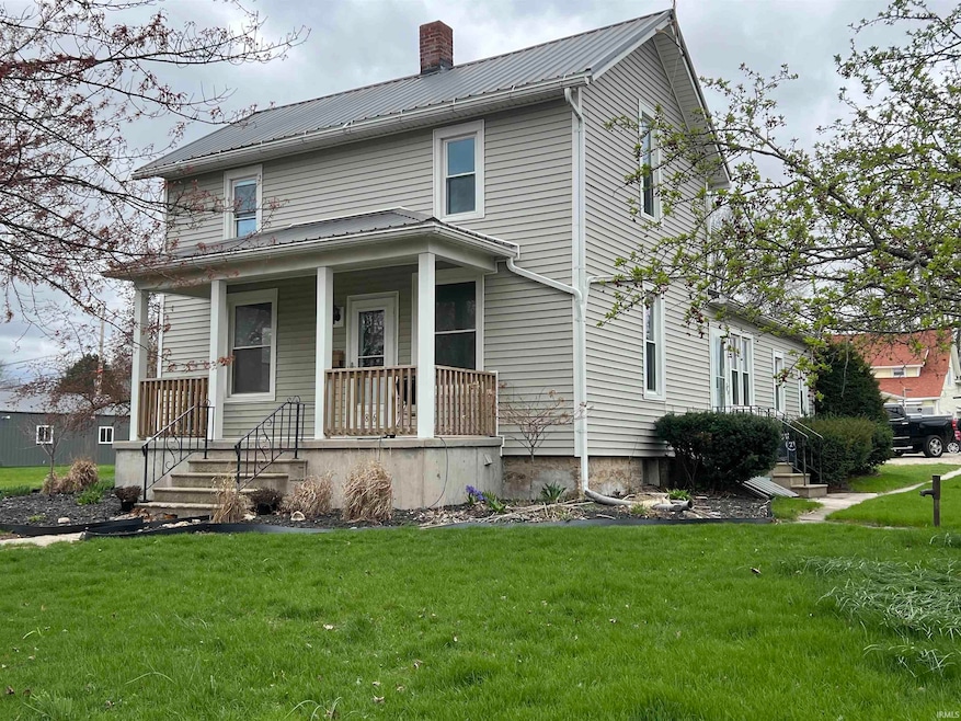 876 N Jefferson St, Berne, IN 46711 - photo 1