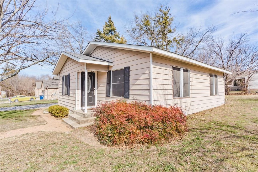 1307 S State St, Decatur, TX 76234 - photo 1