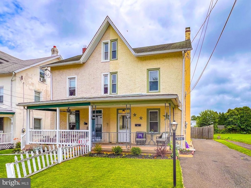 426 Maple St, Jenkintown, PA 19046 - photo 1