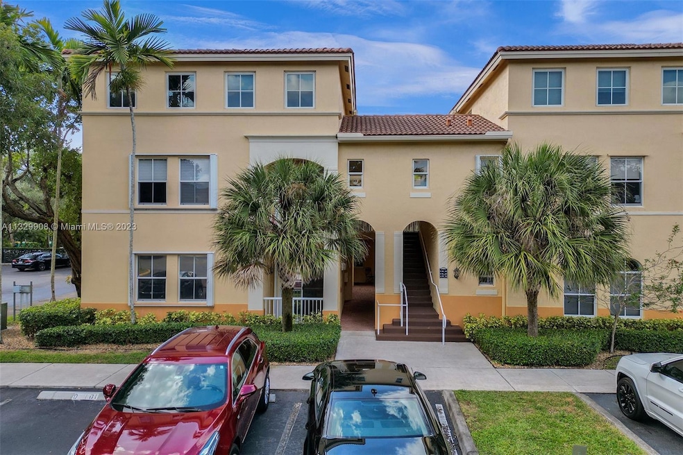 Sold $350,000 • Co-Listing Agent