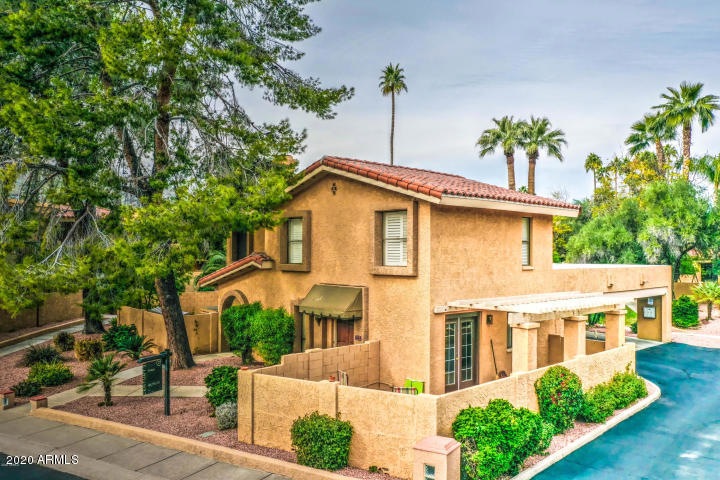 1108 E North Ln unit 2, Phoenix, AZ 85020 - photo 1