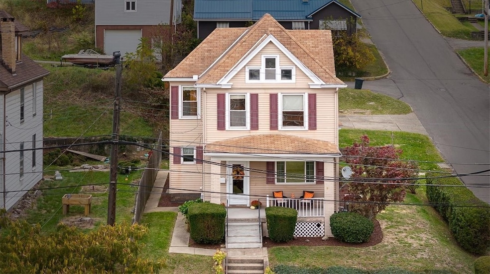 1401 3rd Ave, Conway, PA 15027 - photo 1