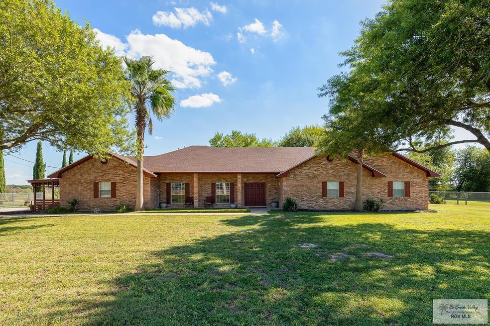 721 W Mile 12 N, Weslaco, TX 78599 - photo 1