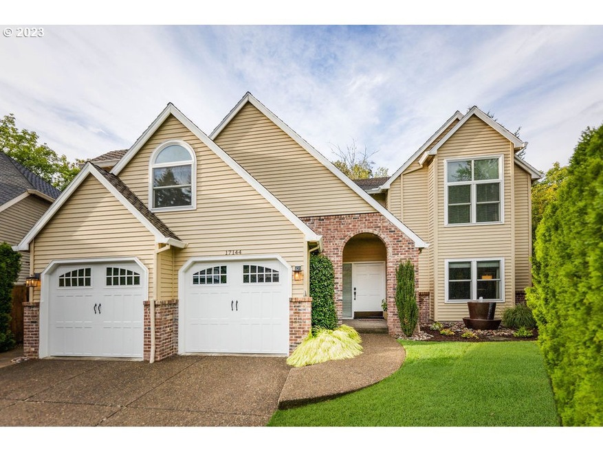 17144 Warren Ct, Lake Oswego, OR 97035 - photo 1