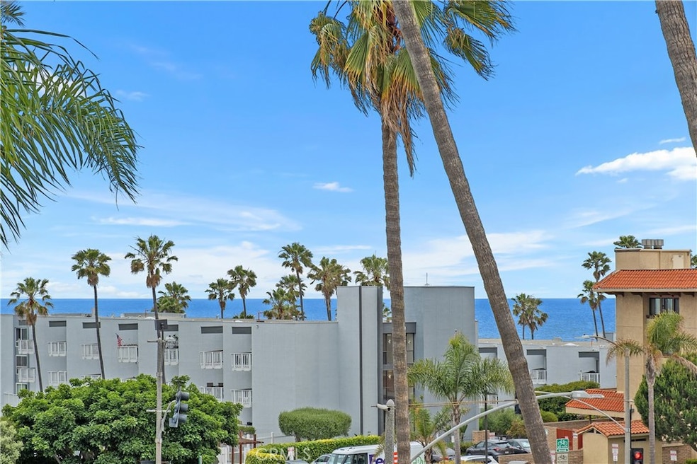 Sold $950,000 • Co-Listing Agent