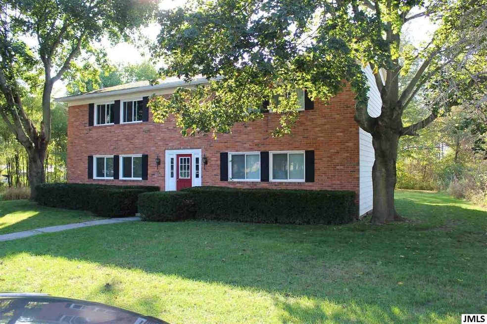 6489 Sorby Rd unit 110, Addison, MI 49220 - photo 1