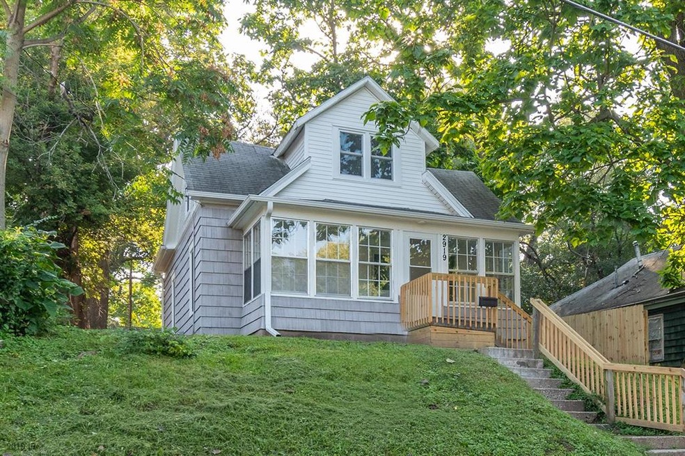 2919 1st St, Des Moines, IA 50313 - photo 1