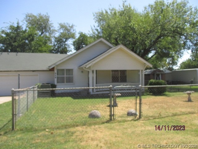 526 F St SE, Ardmore, OK 73401 - photo 1