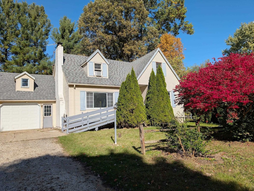 10008 Coldwater Rd, Flushing, MI 48433 - photo 1