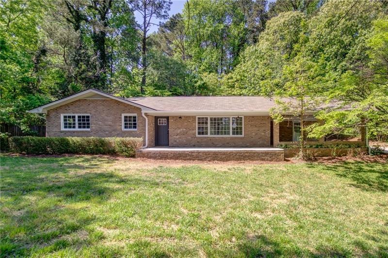 981 Wesley Park Dr SW, Marietta, GA 30064 - photo 1