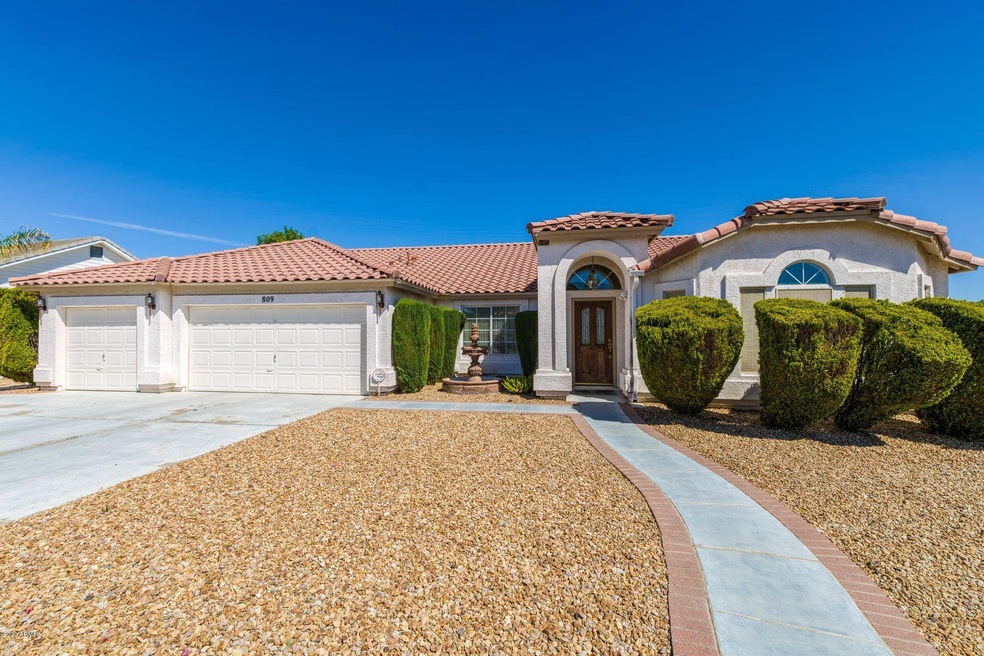 809 N Parkcrest Cir, Mesa, AZ 85205 - photo 1