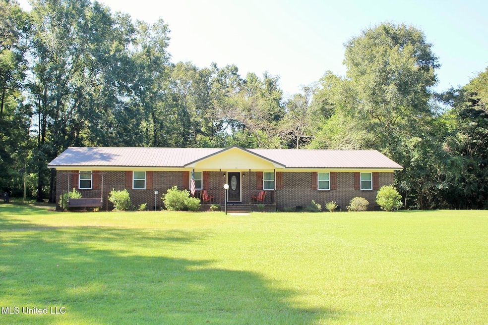 116 Finch Rd, Lucedale, MS 39452 - photo 1