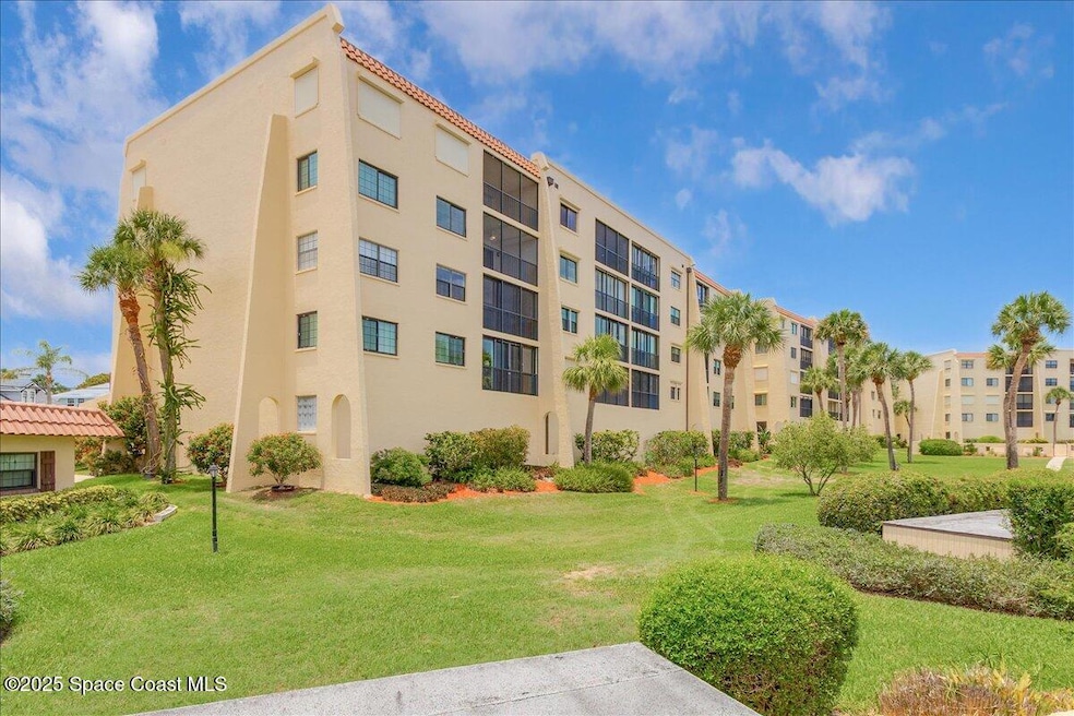 115 N Indian River Dr 327