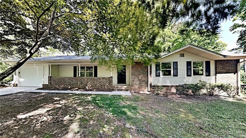 2102 Red Berry Ln SW, Marietta, GA 30008 - photo 1