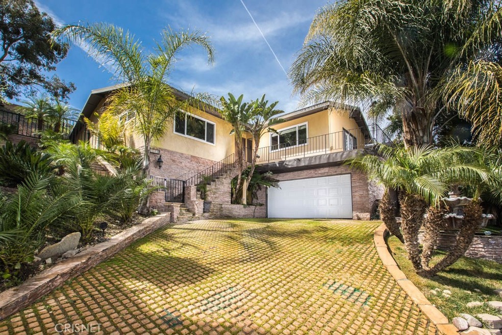 5049 Marmol Dr, Woodland Hills, CA 91364 - photo 1