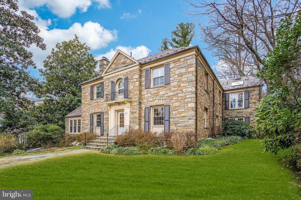 5149 Tilden St NW, Washington, DC 20016 - photo 1