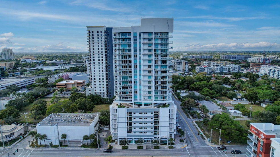 Strada 315 unit 902, Fort Lauderdale, FL 33301 - photo 1