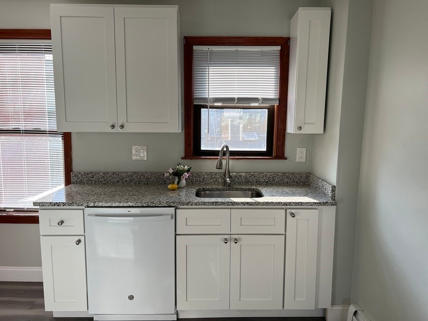 807 E 3rd St unit 3, Boston, MA 02127 - photo 1