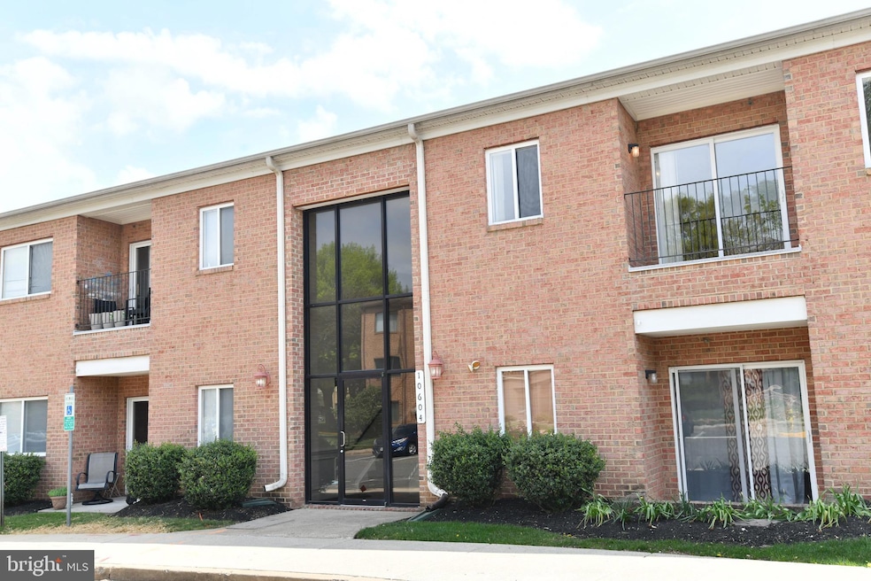 10604 Provincial Dr unit 201, Manassas, VA 20109 - photo 1
