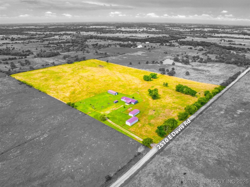 2510 E Davis Rd, Durant, OK 74701 - photo 1