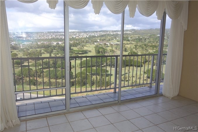 Pretty Pearl Country Club golf course views from a