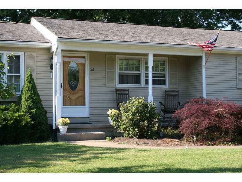 36 Bayview Dr, West Warwick, RI 02893 - photo 1