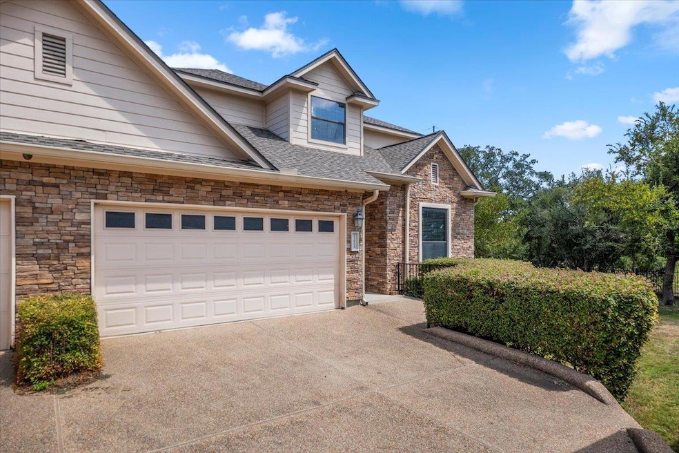 13904 Ashton Woods Cir unit 24, Austin, TX 78727 - photo 1