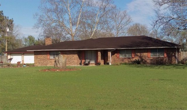 45 Navidad St, Bay City, TX 77414 - photo 1