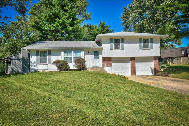 12934 W 99th St, Lenexa, KS 66215 - photo 1