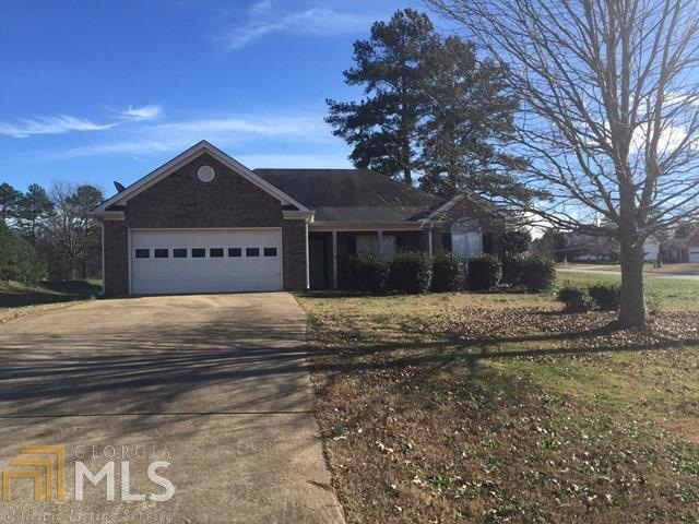 801 Lazy Ln, Winder, GA 30680 - photo 1