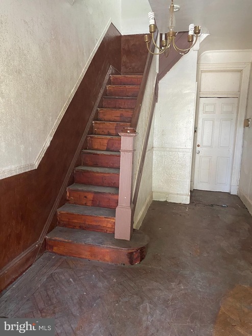 2700 Springhill Ave, Baltimore, MD 21215 - photo 1