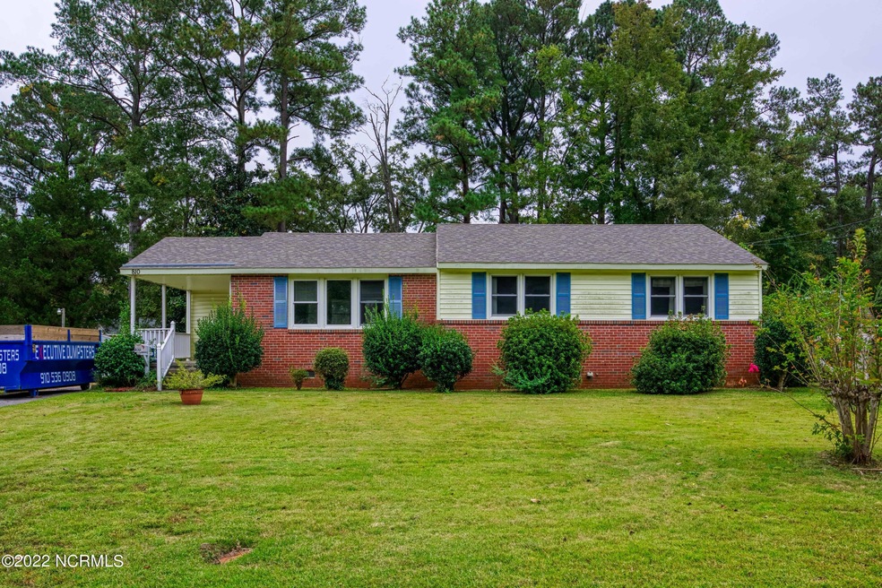 810 Barn St, Jacksonville, NC 28540 - photo 1