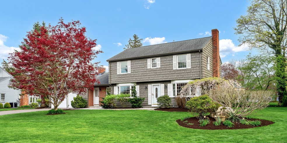 16 Deer Ledge Ln, Wethersfield, CT 06109 - photo 1