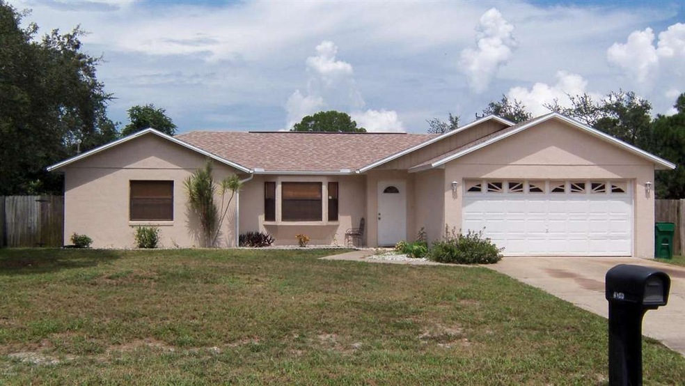 House on Mac Tavish 023