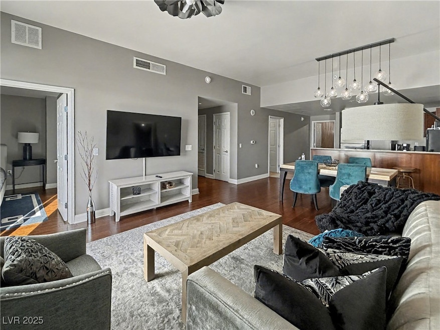 The Ogden unit 807, Las Vegas, NV 89101 - photo 1