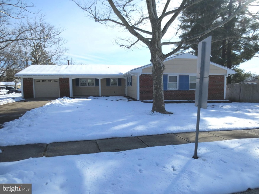 13101 Ovalstone Ln, Bowie, MD 20715 - photo 1