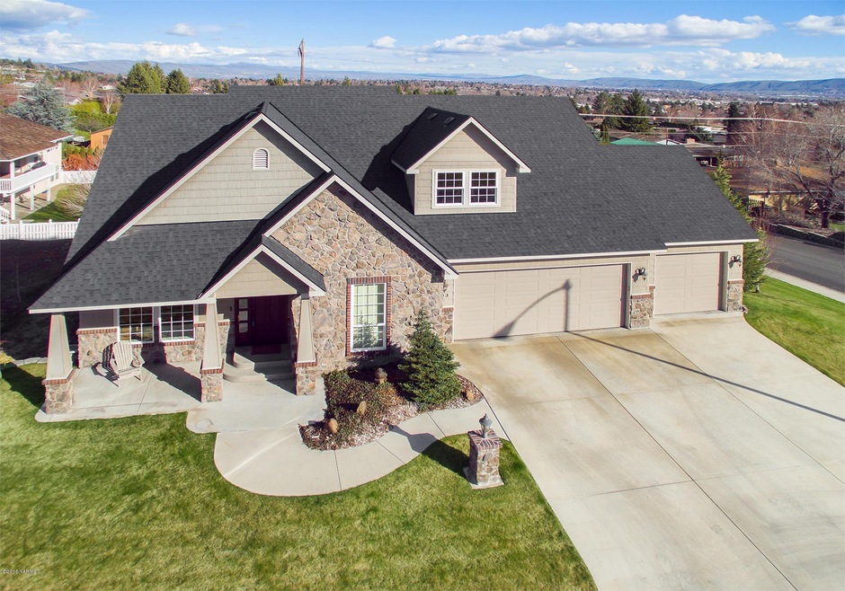 403 Cherry Ridge Court - Yakima