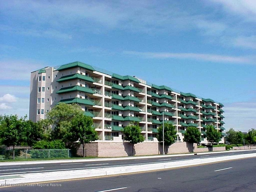 422 Ocean Blvd N unit 3J, Long Branch, NJ 07740 - photo 1