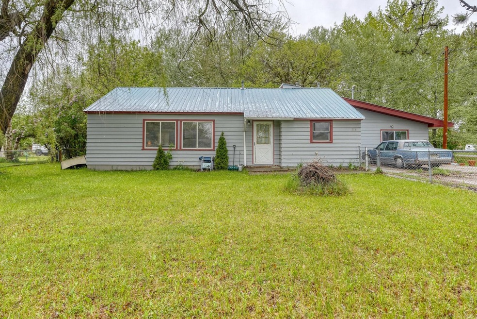 228 & 230 Helena Flats Rd, Kalispell, MT 59901 - photo 1