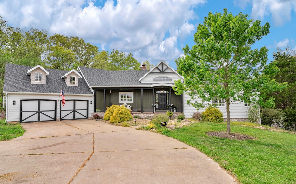 2211 Reed Rd, Sparta, MO 65753 - photo 1