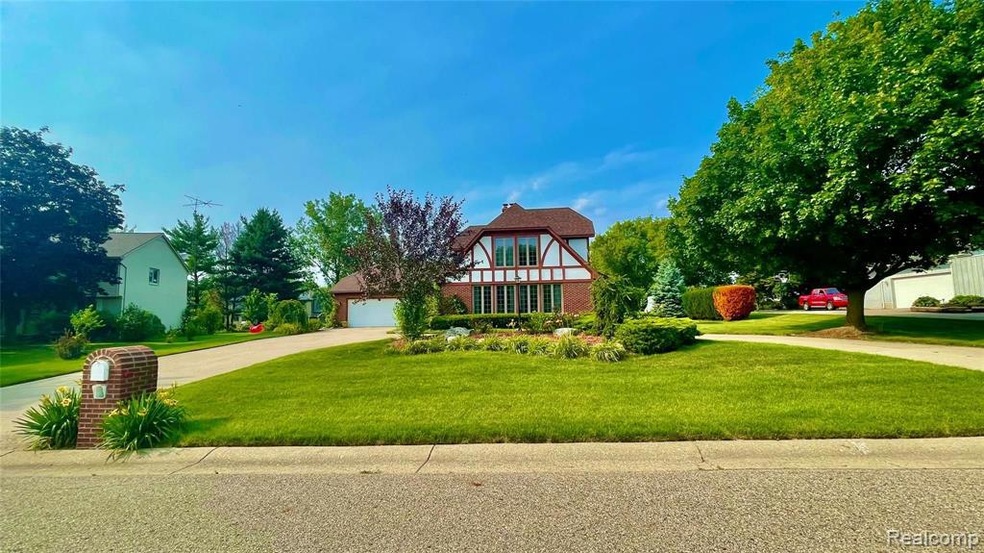 6467 W Cimarron Trail, Flint, MI 48532 - photo 1