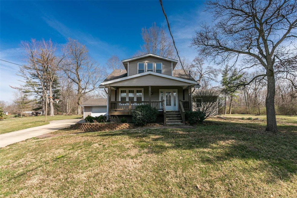 231 S Wilson Heights Rd, Collinsville, IL 62234 - photo 1